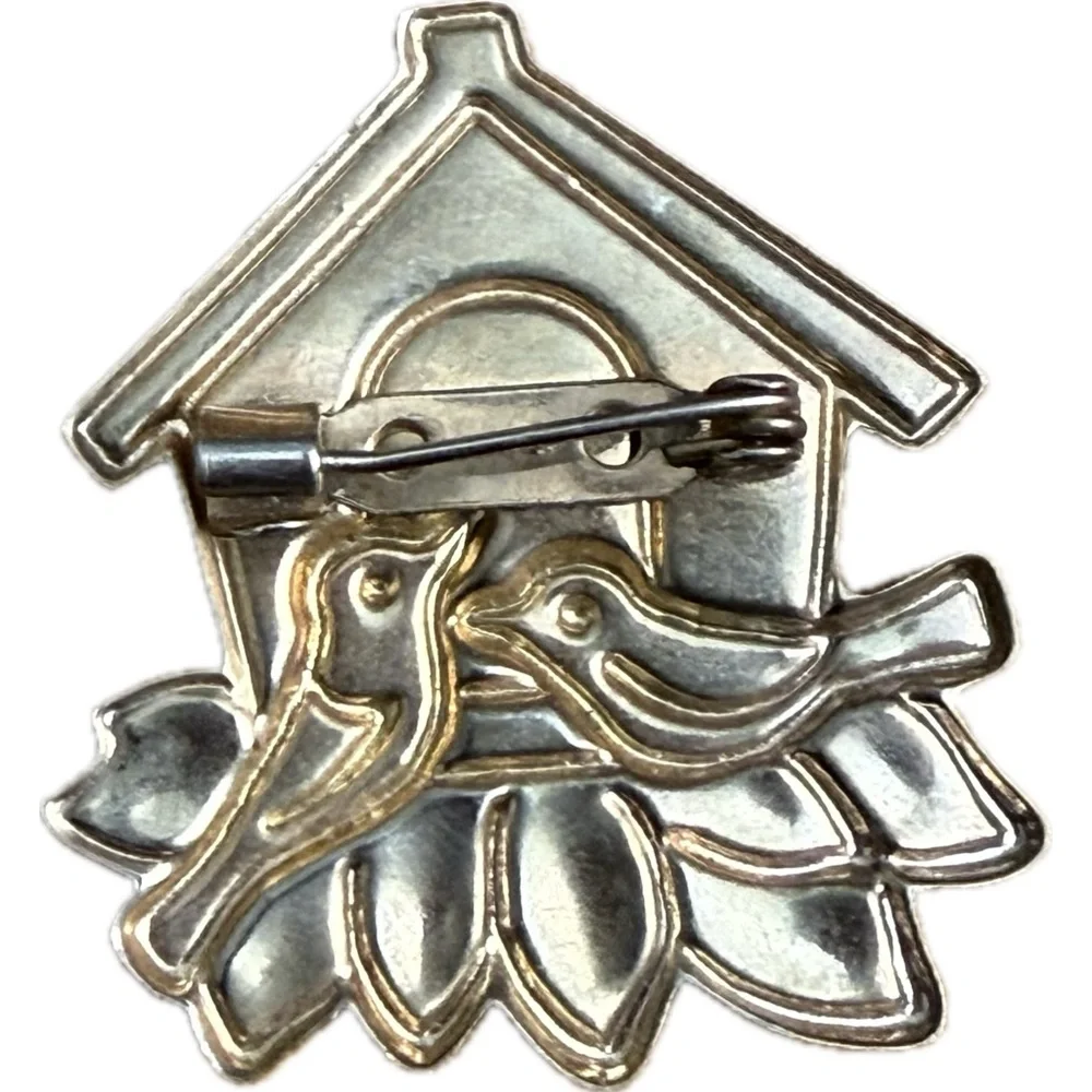 Festive Birdhouse Holiday‎ Pin